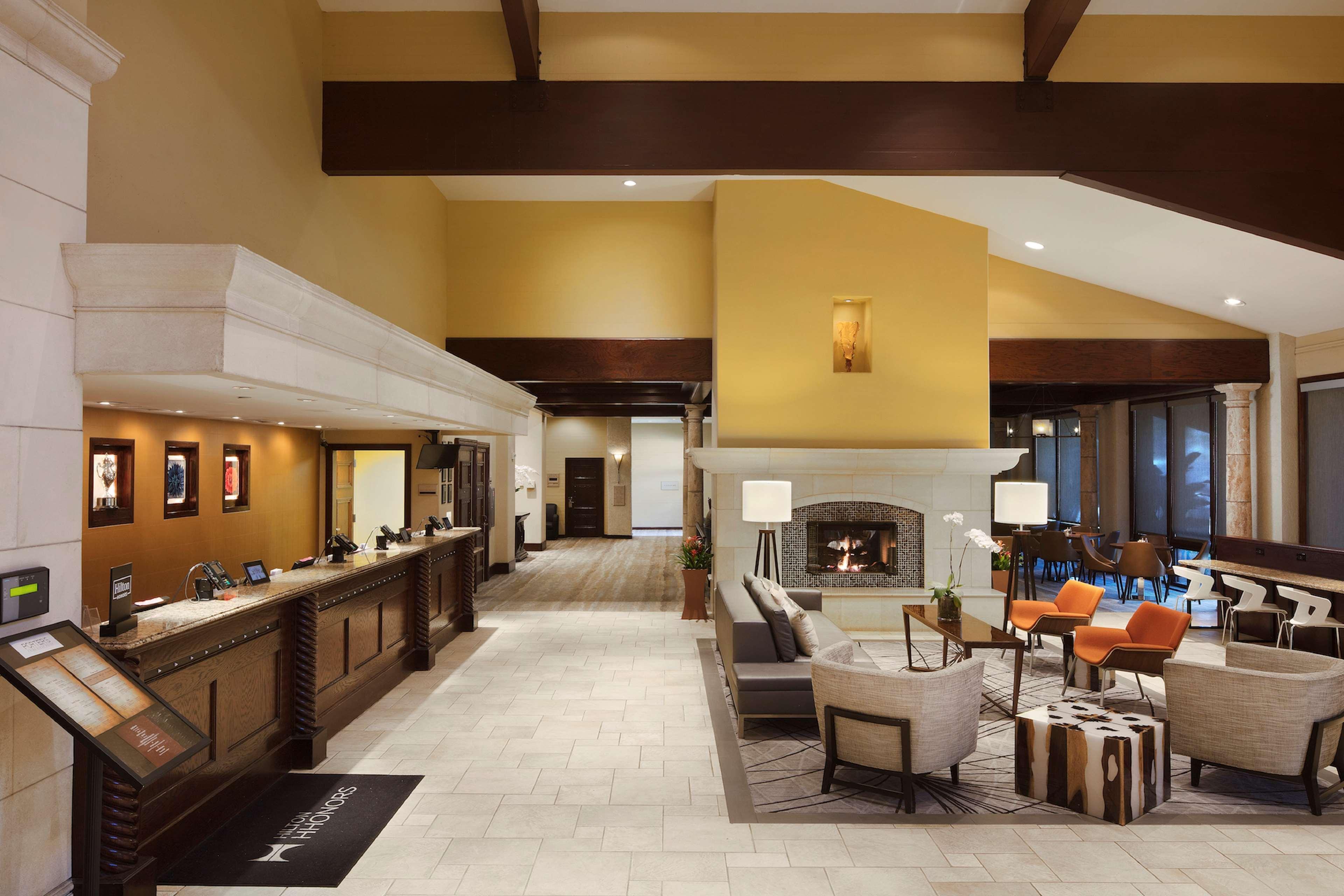 Hotel Doubletree By Hilton Ontario Airport Exteriér fotografie