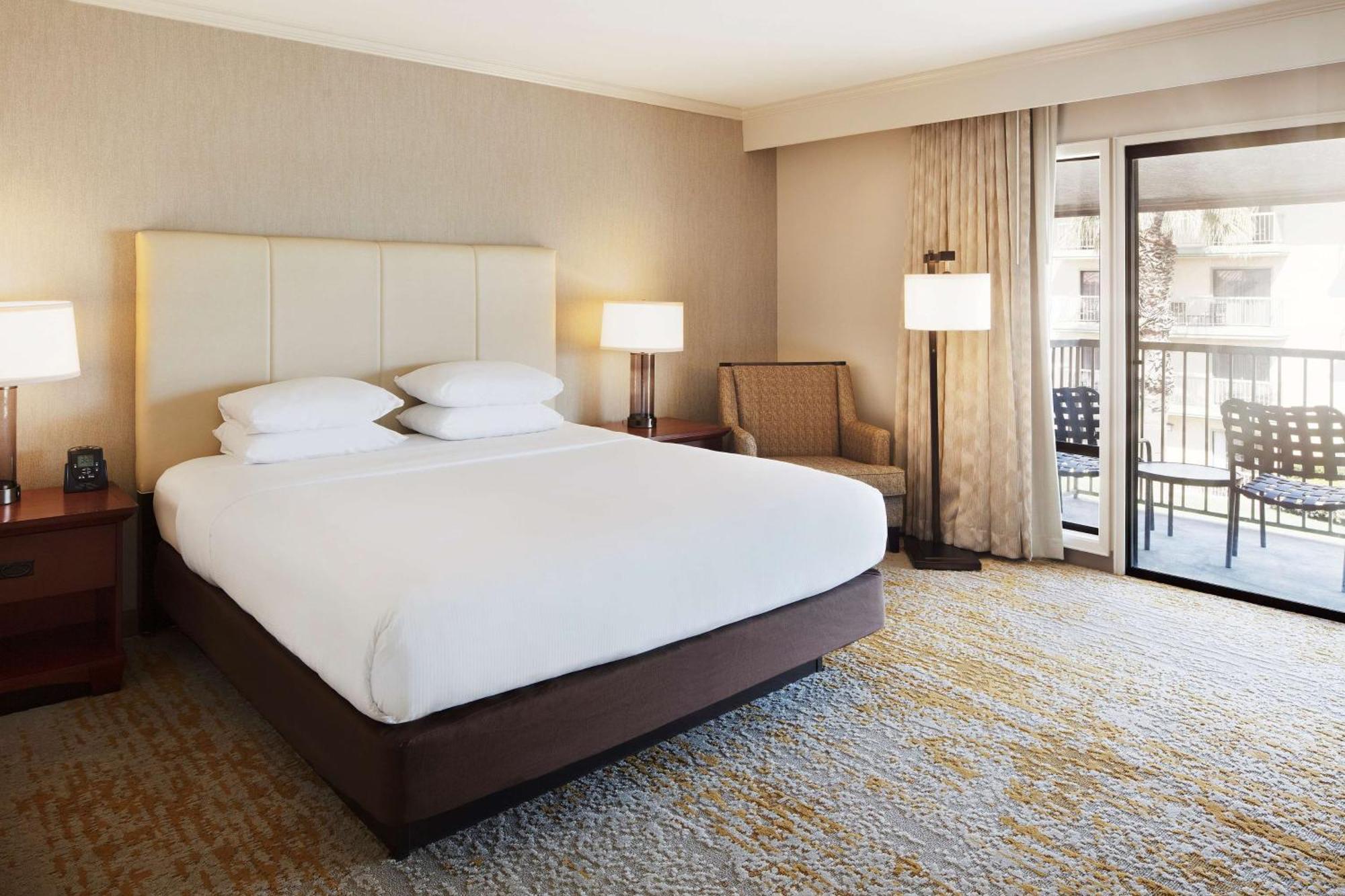 Hotel Doubletree By Hilton Ontario Airport Exteriér fotografie