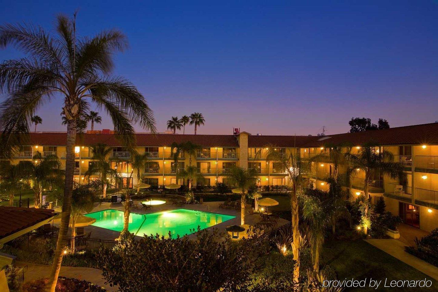 Hotel Doubletree By Hilton Ontario Airport Exteriér fotografie